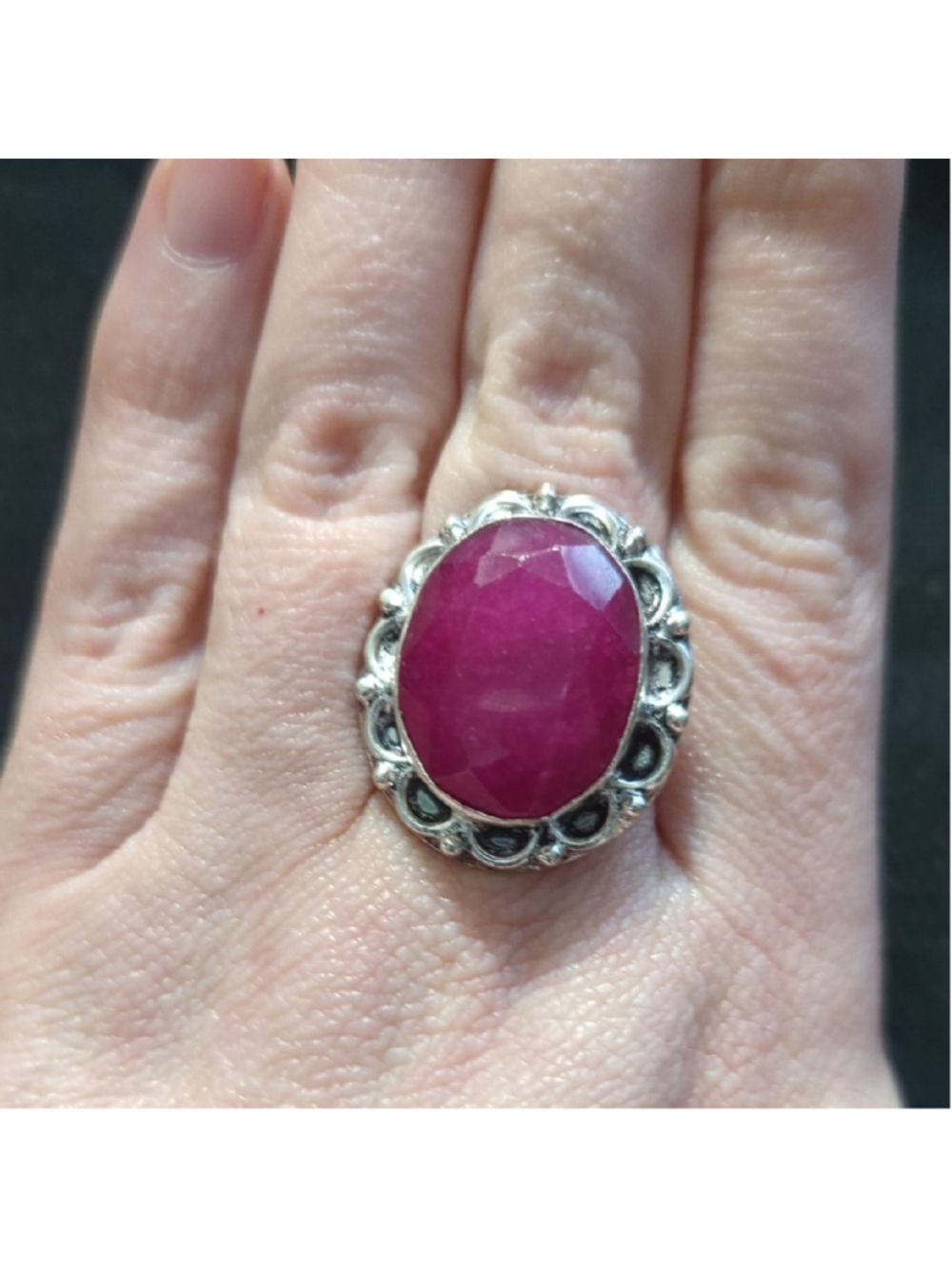 Silver Plated Faceted Pink Agate Gemstone Oval Statement Ring - Size 9.5